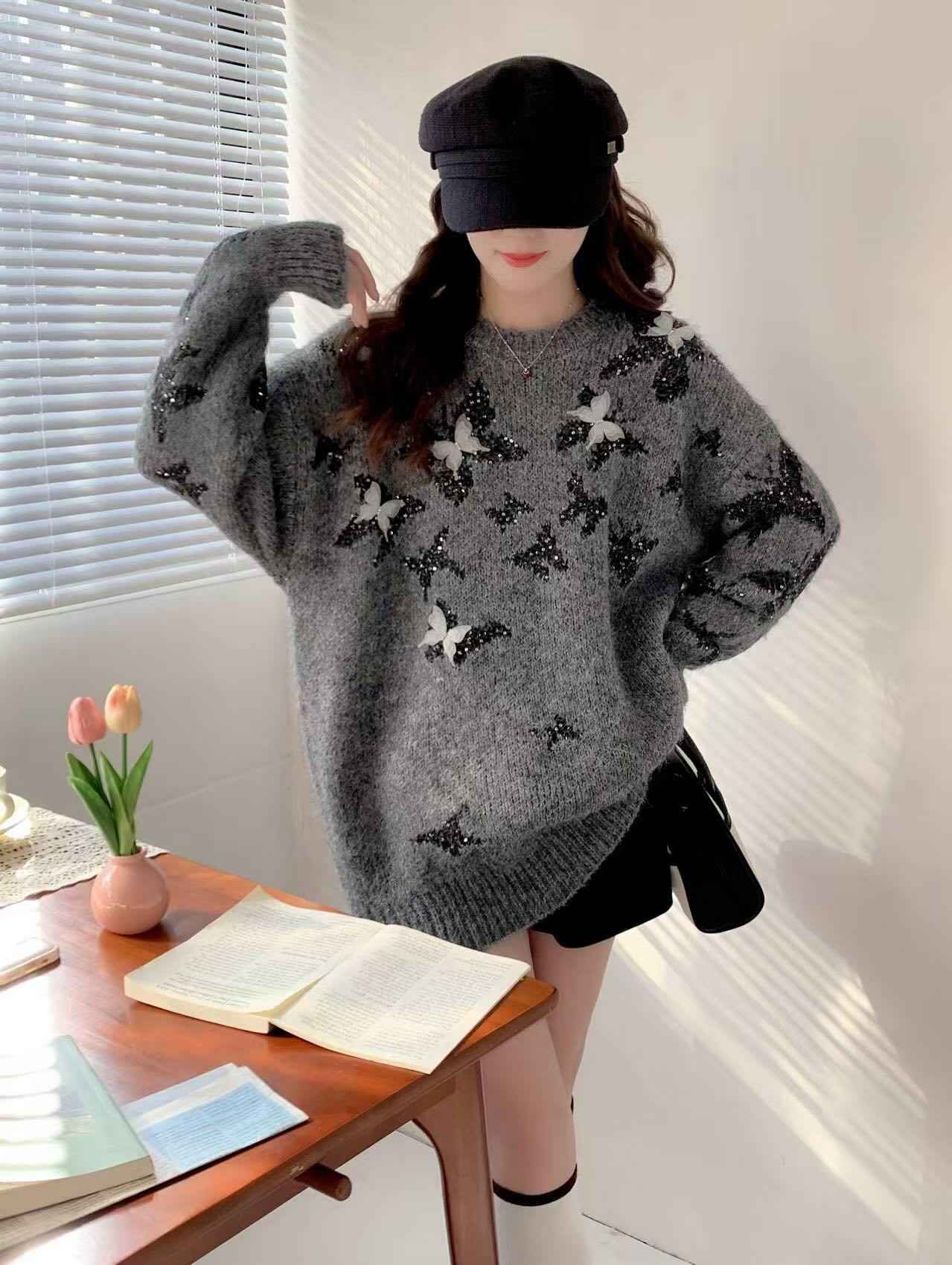 Trendy Butterfly Knit Sweater - Oversized Winter Pullover for Women