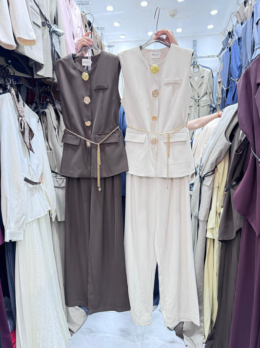 Casual Luxe