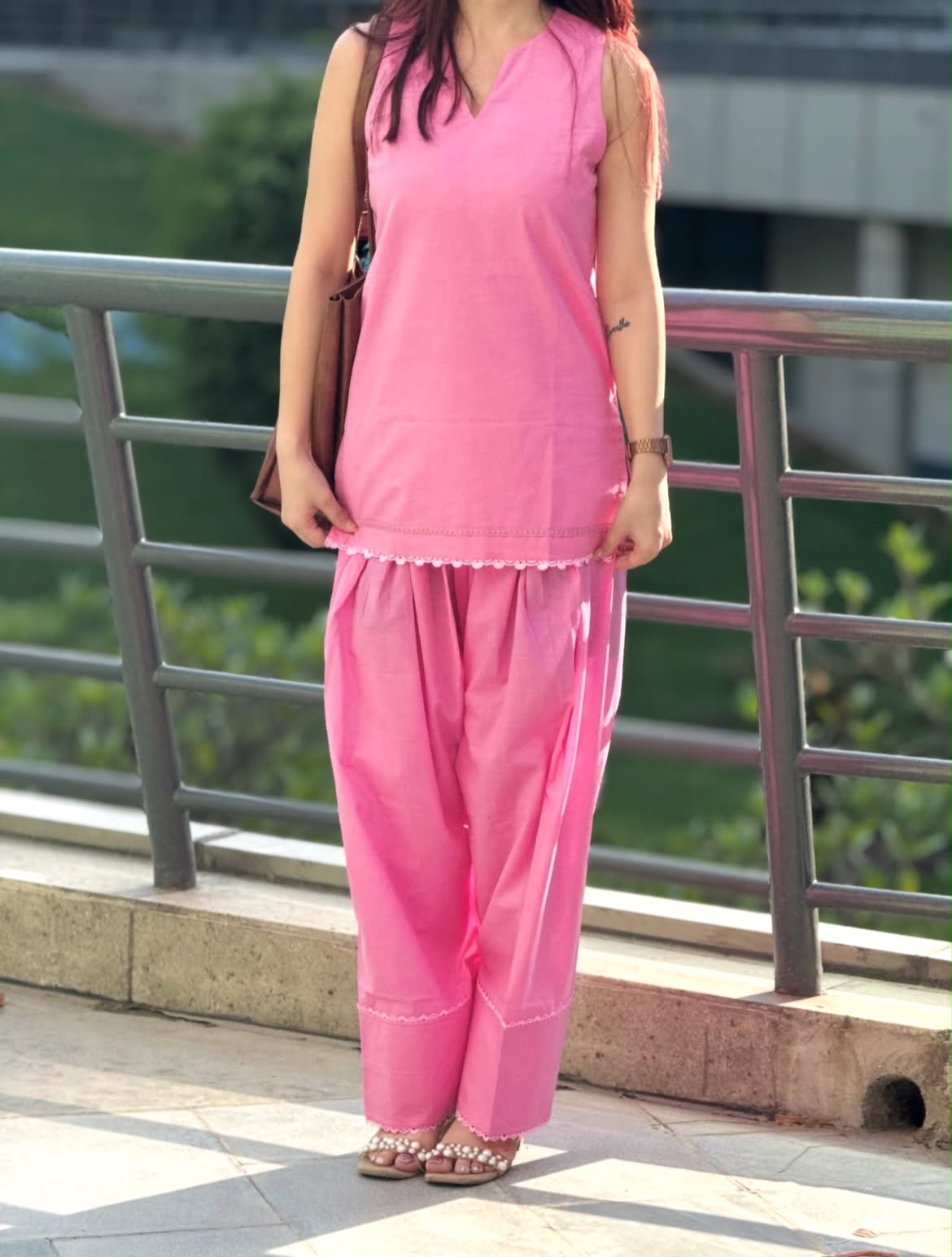 Gulabo Set